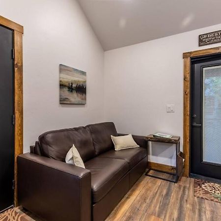 Tall Pines A Cozy 1 Bedroom Tiny Cabin Левенуэрт Экстерьер фото