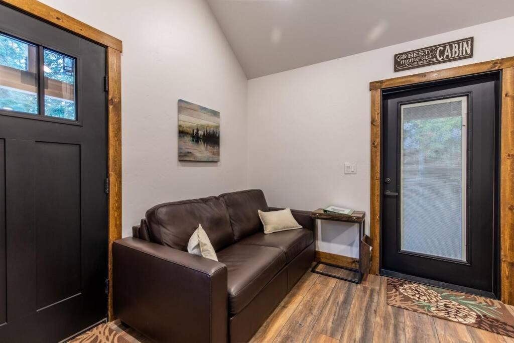 Tall Pines A Cozy 1 Bedroom Tiny Cabin Левенуэрт Экстерьер фото